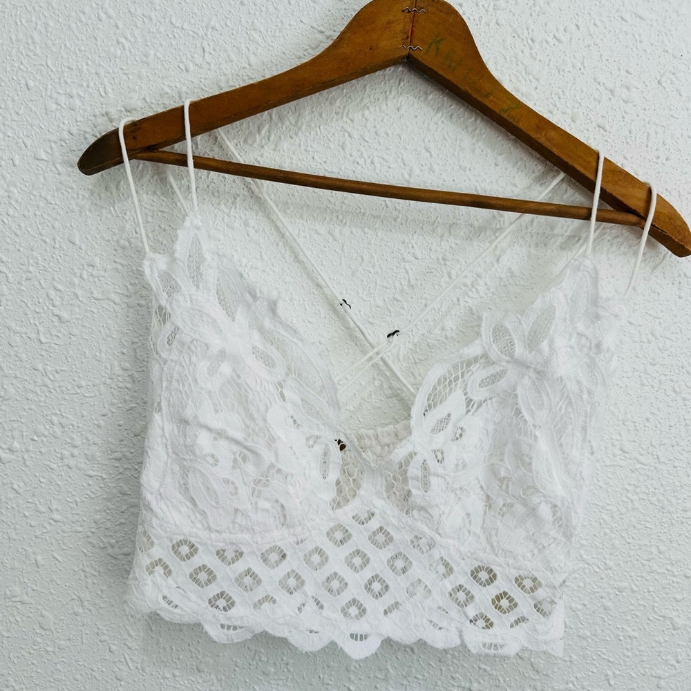 Free People FO one white lace tank top bralett bra M/L